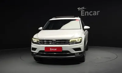 Volkswagen Tiguan 2018, 125740 км, за 12703.59 USD