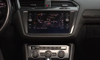 Volkswagen Tiguan 2018, 125740 км, за 12703.59 USD - фото 14