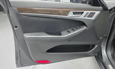 Genesis G80 2018, 133586 км, за 12493.4 USD - фото 24