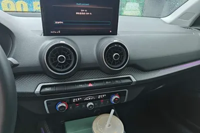 Audi Q2L e-tron 2019, 15800 км, за 11835 USD - фото 20