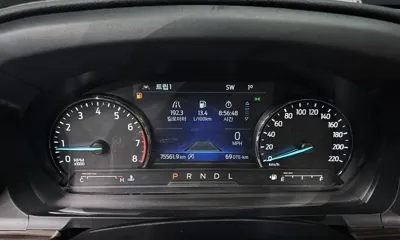 Ford Explorer 2021, 75561 км, за 19198.66 USD - фото 8