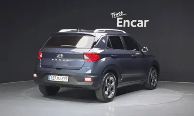 Hyundai Venue 2022, 89413 км, за 10224.56 USD