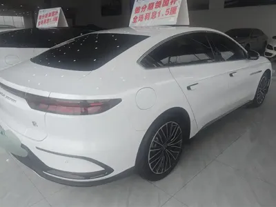 BYD Han 2023, 52000 км, за 15302.82 USD