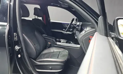 Mercedes-Benz GLB-Class 2023, 74201 км, за 24172.17 USD - фото 11