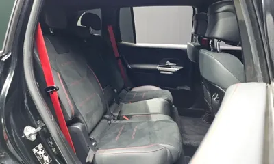 Mercedes-Benz GLB-Class 2023, 74201 км, за 24172.17 USD - фото 12