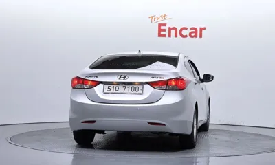 Hyundai Avante 2012, 115507 км, за 3122.56 USD
