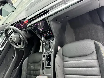 Volkswagen CC 2022, 35000 км, за 17205.4 USD - фото 12