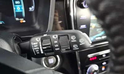 KG_Mobility_Ssangyong TIBOLI 2022, 58151 км, за 8450.44 USD - фото 15