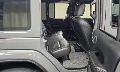 Jeep Wrangler 2021, 52282 км, за 25016.3 USD - фото 11