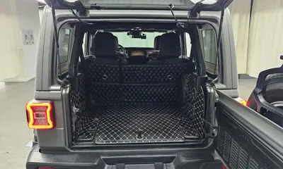 Jeep Wrangler 2021, 52282 км, за 25016.3 USD - фото 20