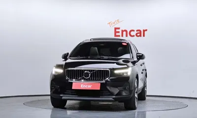 Volvo XC40 2023, 23684 км, за 24028.12 USD