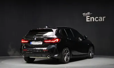 BMW 1-Series 2022, 13702 км, за 18434.09 USD