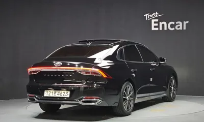 Hyundai Grandeur 2020, 104386 км, за 13651.43 USD