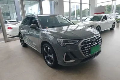 Audi Q3 2024, 65800 км, за 21175 USD