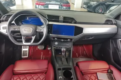 Audi Q3 2024, 65800 км, за 21175 USD - фото 12