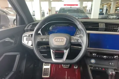 Audi Q3 2024, 65800 км, за 21175 USD - фото 13