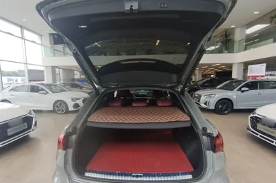 Audi Q3 2024, 65800 км, за 21175 USD - фото 22