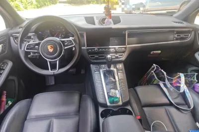 Porsche Macan 2021, 57800 км, за 36490 USD - фото 18