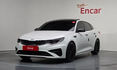 Kia K5 · 2019 год
