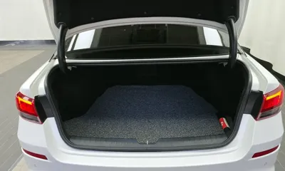 Kia K5 2019, 96316 км, за 10194.69 USD - фото 20