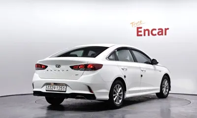 Hyundai Sonata 2019, 135172 км, за 4558.97 USD