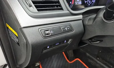 Hyundai Sonata 2019, 135172 км, за 4558.97 USD - фото 17