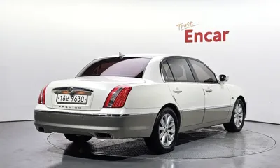 Kia Opirus 2010, 123546 км, за 2138.72 USD