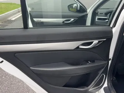 Geely Emgrand 2019, 82899 км, за 4105.28 USD - фото 9