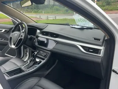 Geely Emgrand 2019, 82899 км, за 4105.28 USD - фото 14