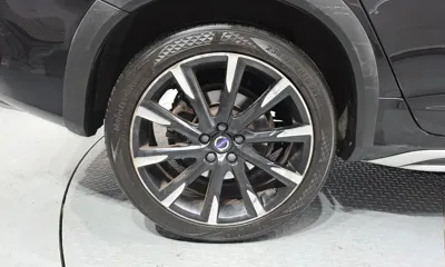 Volvo V60 2016, 71135 км, за 9981.5 USD