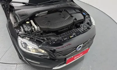 Volvo V60 2016, 71135 км, за 9981.5 USD - фото 6