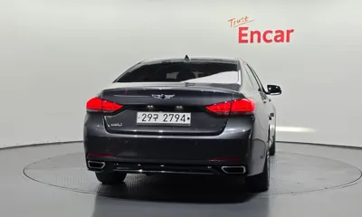 Genesis G80 2018, 62228 км, за 11750.03 USD
