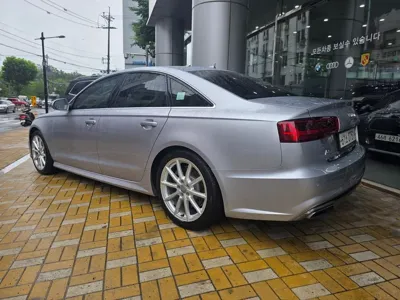 Audi A6 2016, 164072 км, за 5146.58 USD