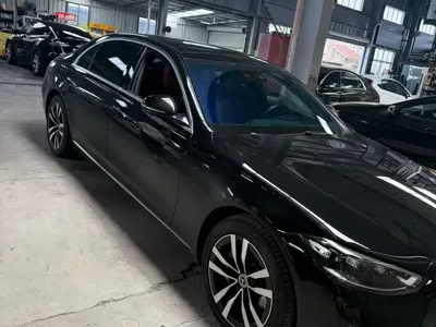 Mercedes-Benz S-Class 2021, 100000 км, за 71511.27 USD