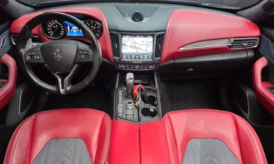 Maserati Levante 2020, 99881 км, за 48859.96 USD - фото 7