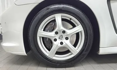 Porsche Panamera 2011, 90720 км, за 12800.32 USD