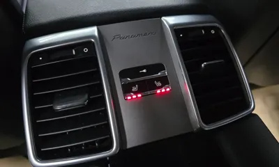 Porsche Panamera 2011, 90720 км, за 12800.32 USD - фото 19