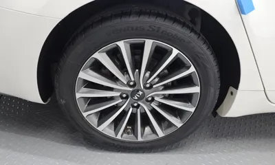 Kia K7 2017, 44380 км, за 9649.47 USD