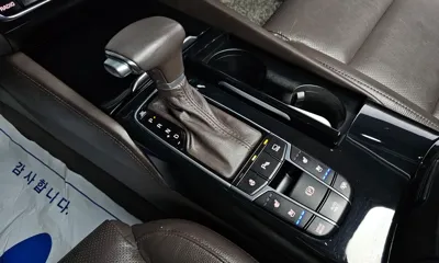 Kia K7 2017, 44380 км, за 9649.47 USD - фото 9