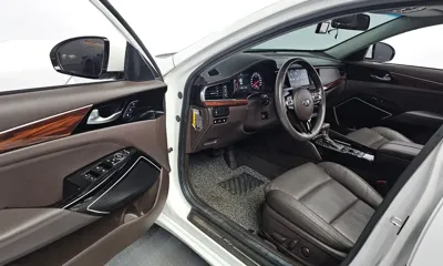 Kia K7 2017, 44380 км, за 9649.47 USD - фото 11
