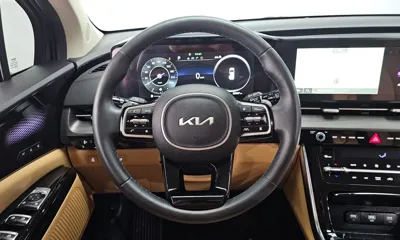 Kia Canival 2023, 29967 км, за 21770.73 USD - фото 12