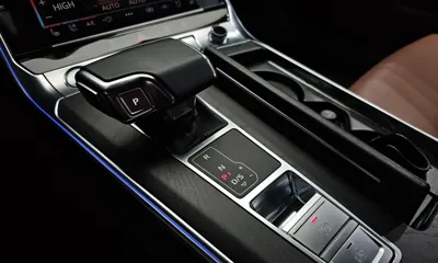 Audi A6 2020, 48976 км, за 19860.91 USD - фото 9