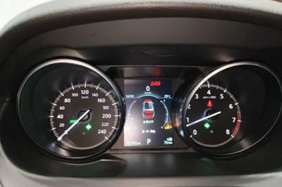 Land Rover Discovery Sport 2019, 165799 км, за 13087 USD - фото 14