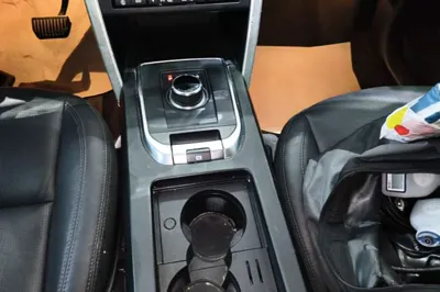 Land Rover Discovery Sport 2019, 165799 км, за 13087 USD - фото 16