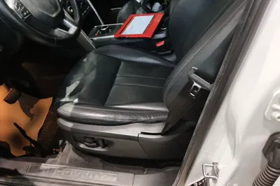 Land Rover Discovery Sport 2019, 165799 км, за 13087 USD - фото 17