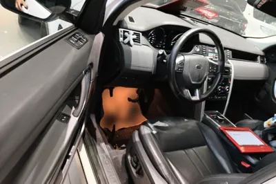 Land Rover Discovery Sport 2019, 165799 км, за 13087 USD - фото 18