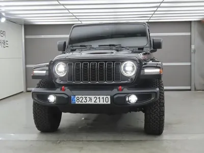 Jeep Gladiator 2025, 10799 км, за 48755.1 USD
