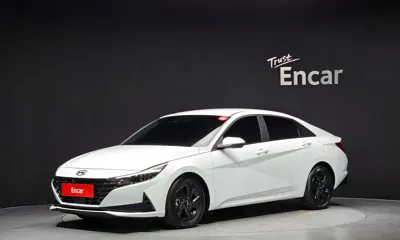 Hyundai Avante · 2023 год