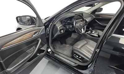 BMW 5-Series 2019, 68213 км, за 17866.52 USD - фото 10