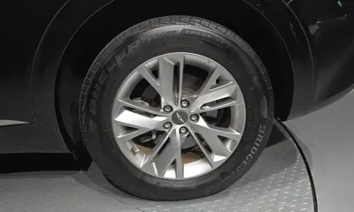 Genesis GV70 2021, 37353 км, за 21237.8 USD - фото 21
